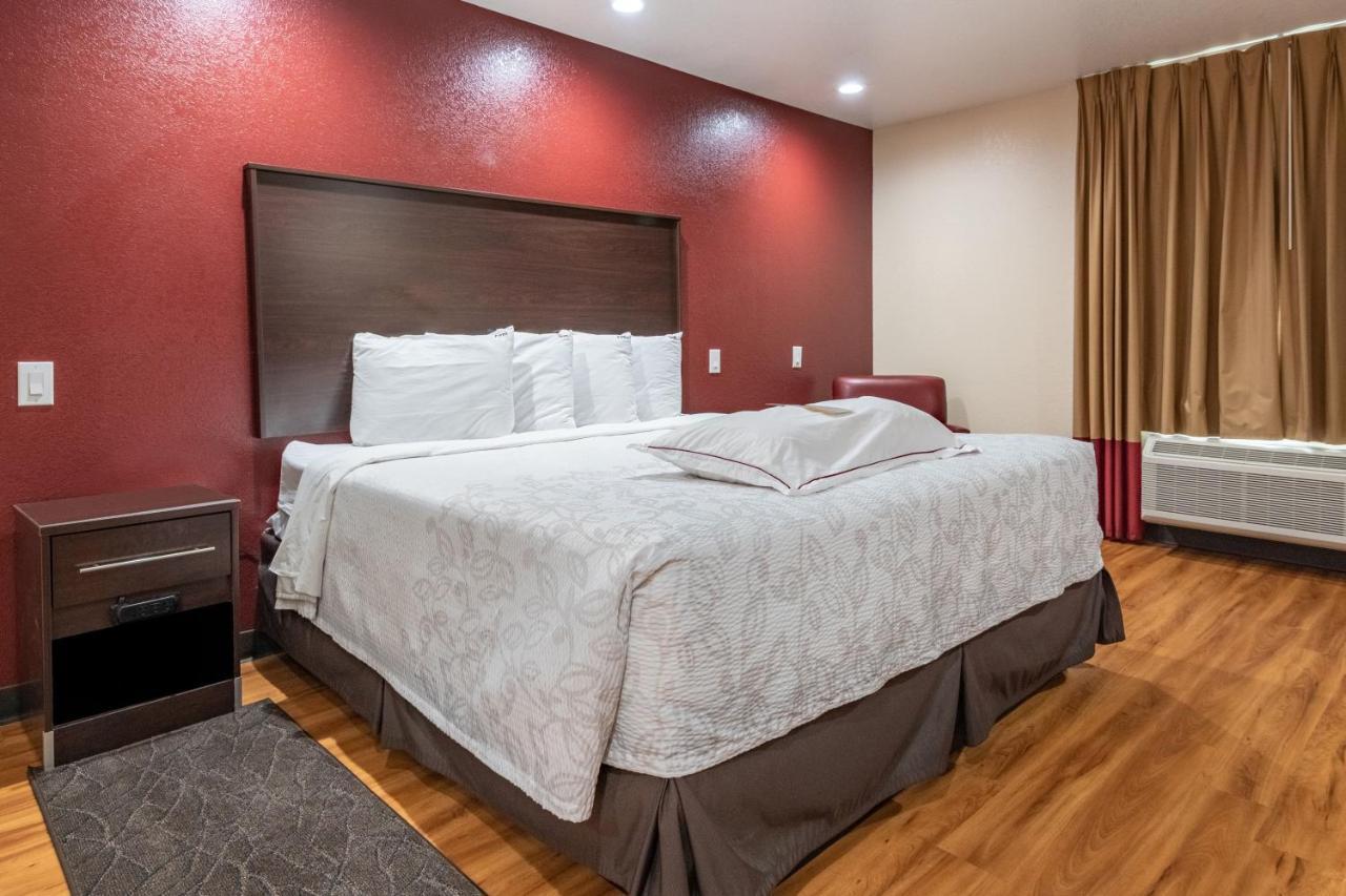 Red Roof Inn Plus+ Fort Worth - Burleson Eksteriør billede