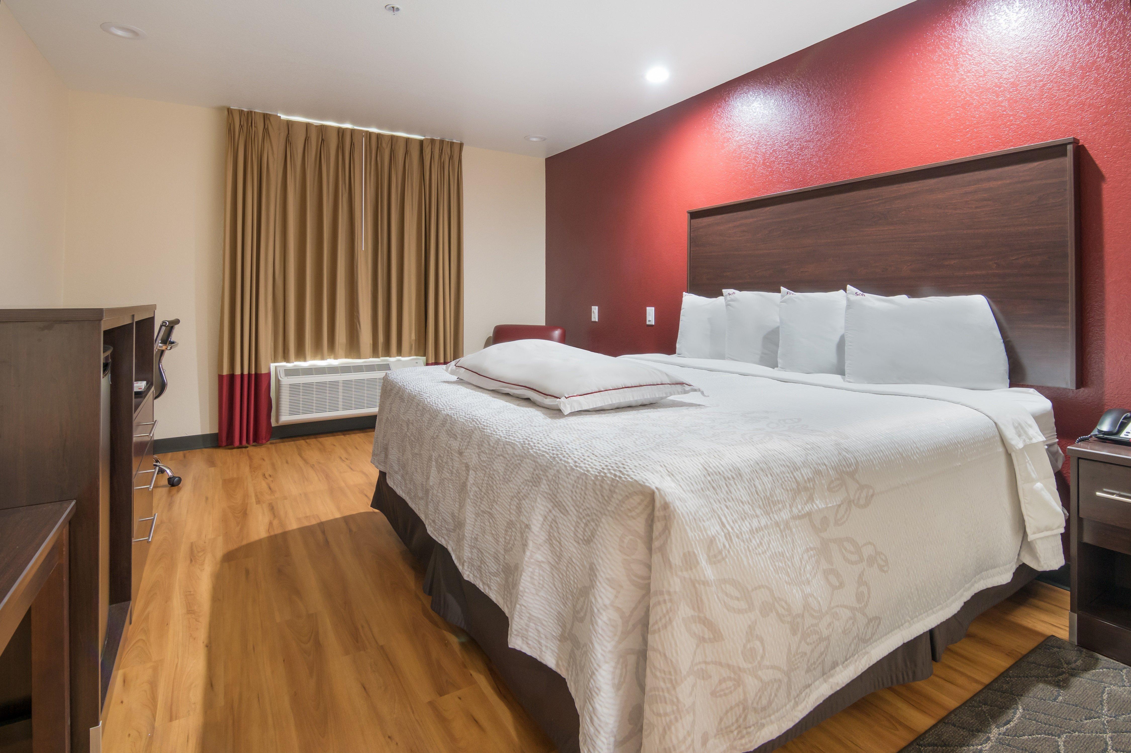 Red Roof Inn Plus+ Fort Worth - Burleson Eksteriør billede