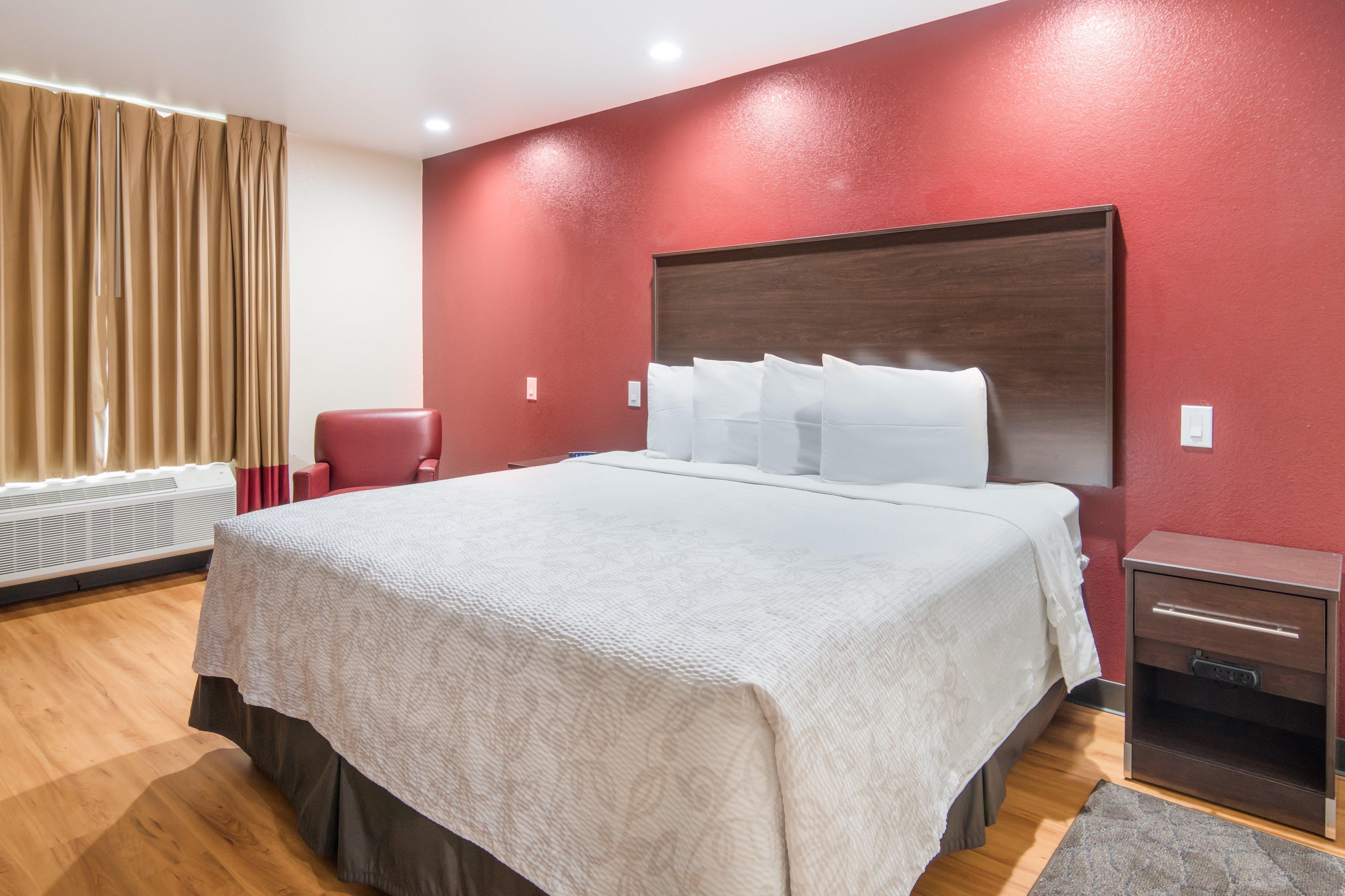 Red Roof Inn Plus+ Fort Worth - Burleson Eksteriør billede