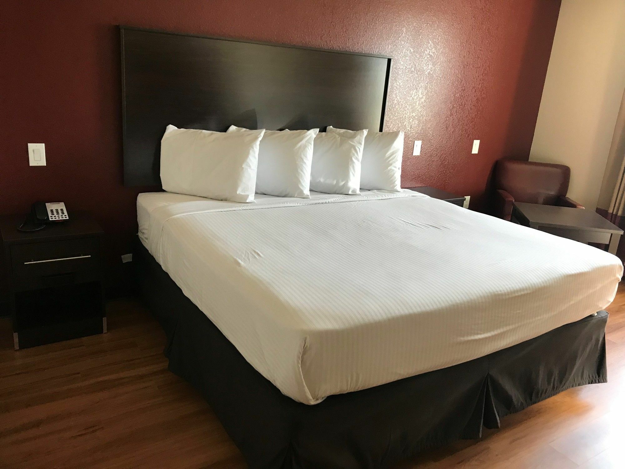 Red Roof Inn Plus+ Fort Worth - Burleson Eksteriør billede